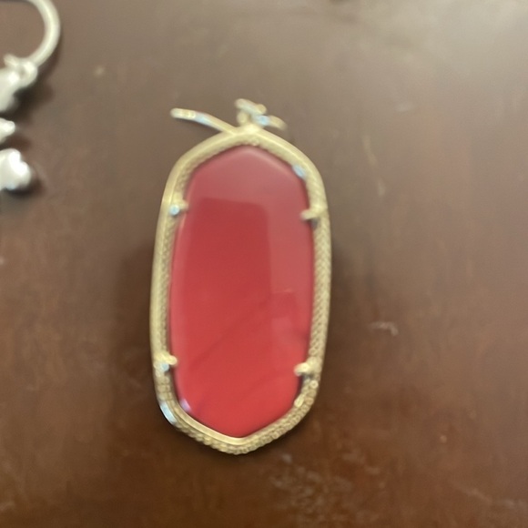 Kendra Scot. Sold individual SINGLE EARRINGS DIFFERENT SIZE - Picture 5 of 9